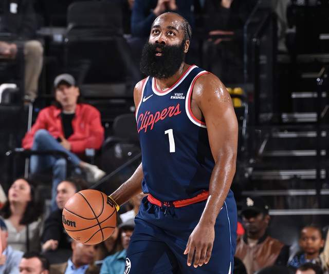 莱昂纳德比赛精彩瞬间