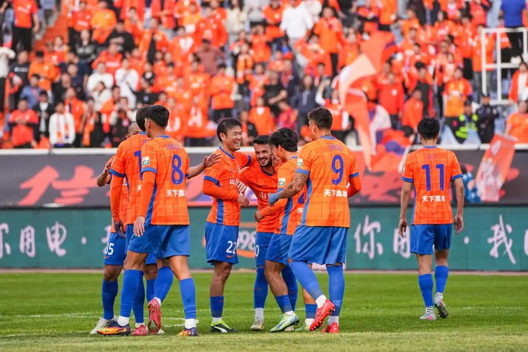 山东泰山俱乐部征文启事：分享“我与泰山队的故事”赢好礼