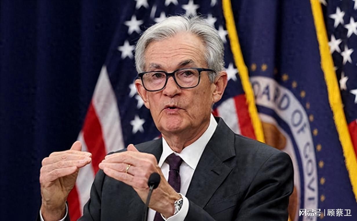 逃不掉了！38万亿债务炸雷，美联储连夜急刹车，中国成最大赢家?