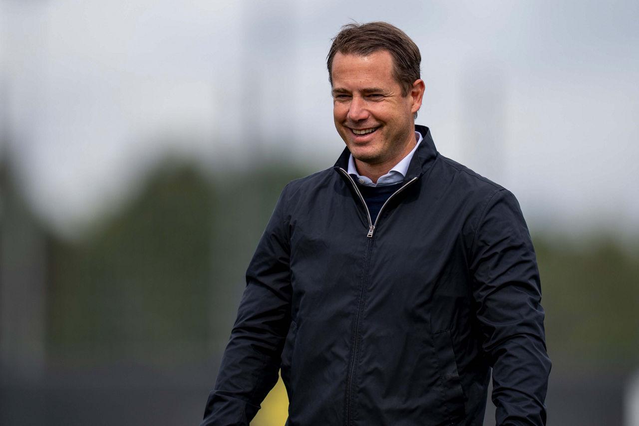 里肯盛赞哈兰德：进球如开闸洪水，多特目标带成果返程