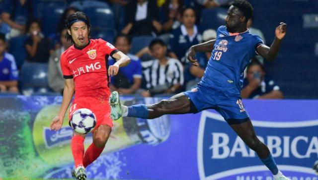 亚冠精英赛：武里南联2-0胜上海海港 素巴猜古德破门