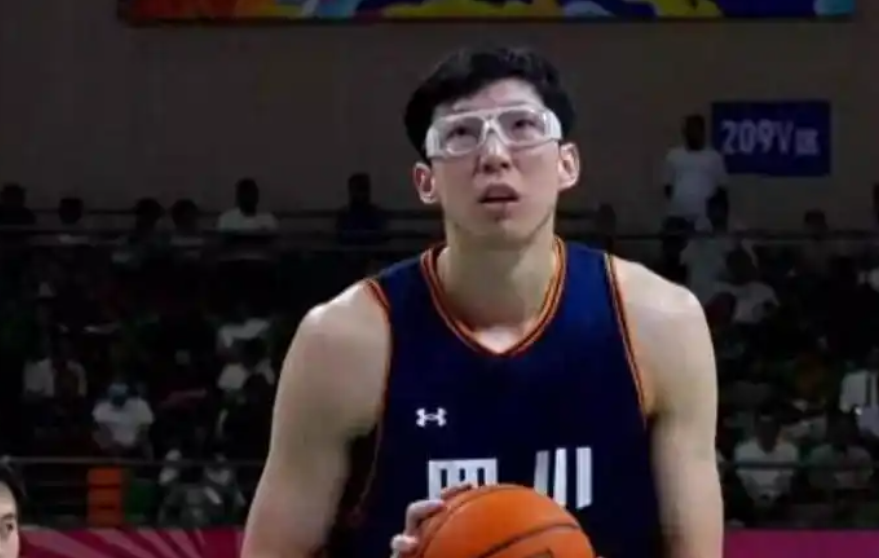 全运会四川大胜湖北：胡金秋周琦双塔称霸，赵岩昊状态回暖