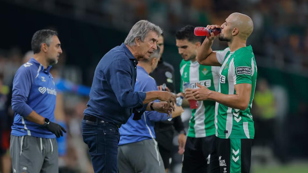 阿斯：贝蒂斯将效仿安东尼模式，打算明年夏窗买断阿姆拉巴特