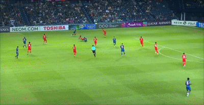 亚冠半场战报：海港0-1落后武里南联，素巴猜破门李圣龙造险