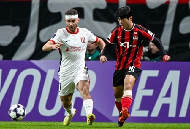 亚冠精英赛首尔FC vs 成都蓉城比赛现场