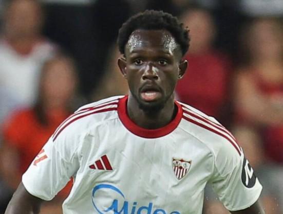 阿斯报：健康夸西成塞维利亚灾难，惊世失误频现引抨击