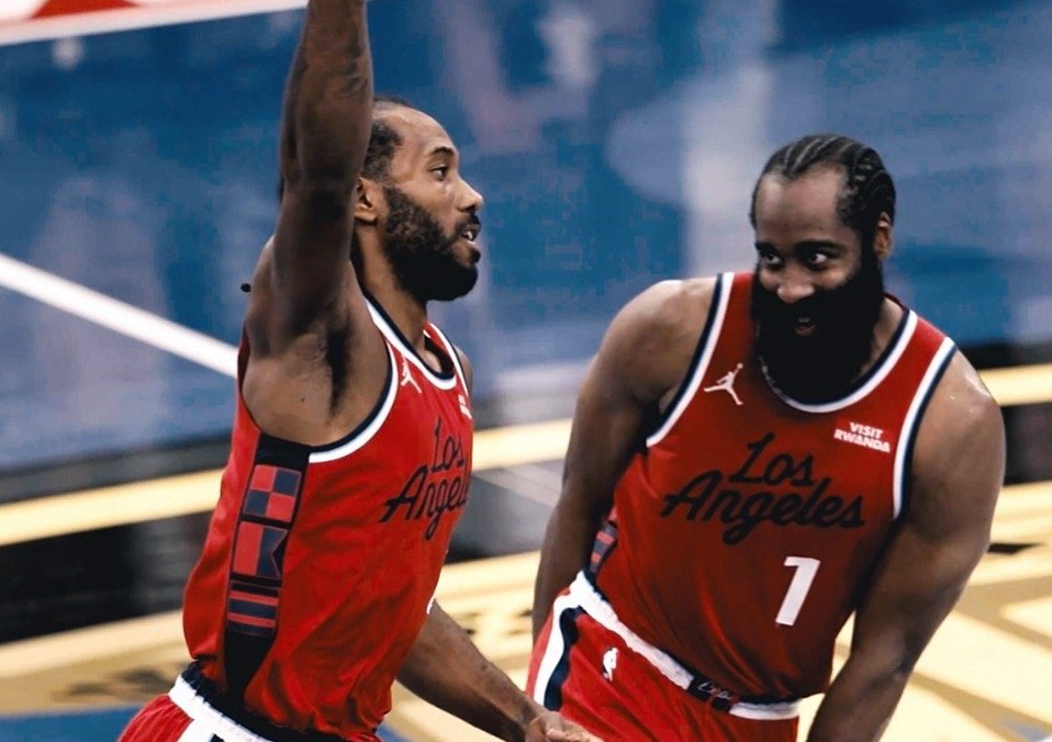 场均23+9！哈登成快船劳模超巨，离开或成最佳选择？