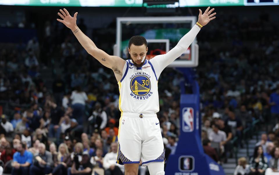 NBA历史最佳阵容：库里、科比、邓肯等巨星终身效力同一球队