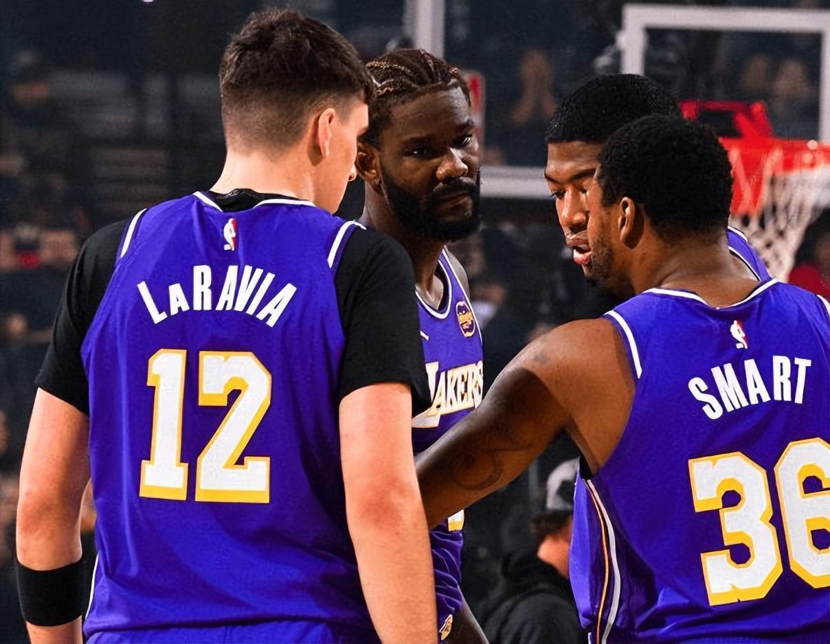 三巨头缺阵湖人逆袭4连胜！7大事实揭示球队新格局