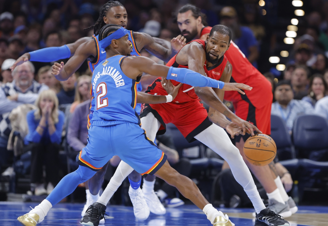 火箭悄然四连胜！杜兰特关键作用+0.9，总冠军之路近在咫尺