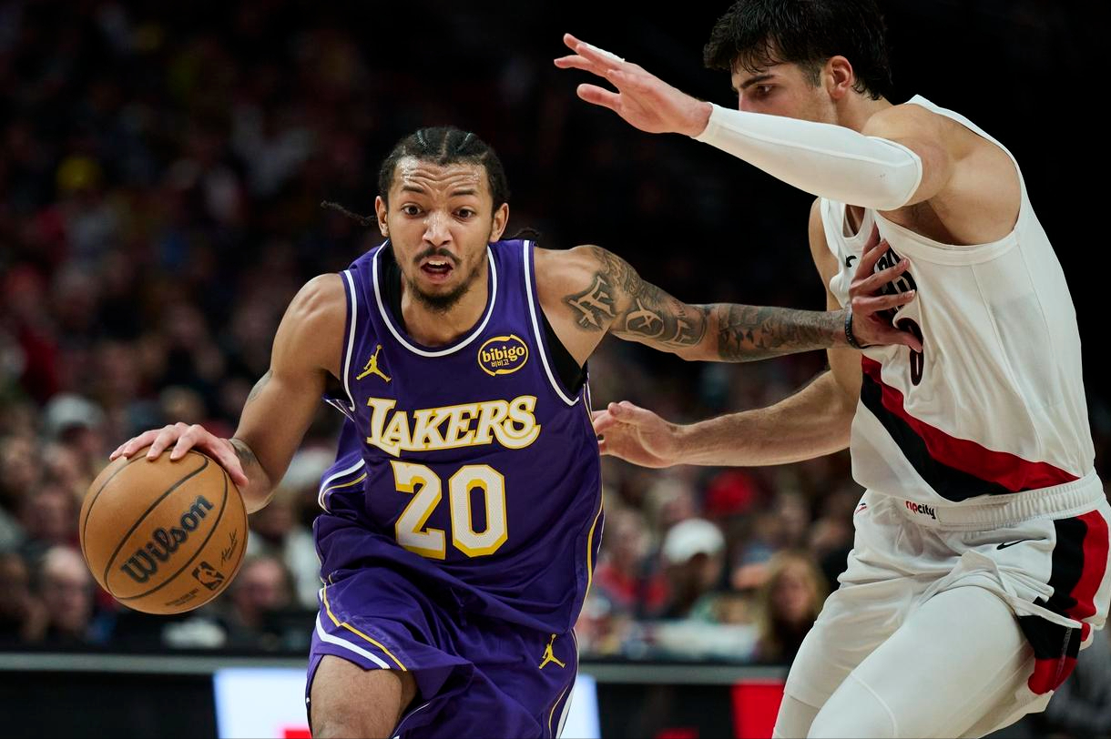 湖人前最强高中生逆袭！吐完爆发创队史纪录，三阵实力惊艳