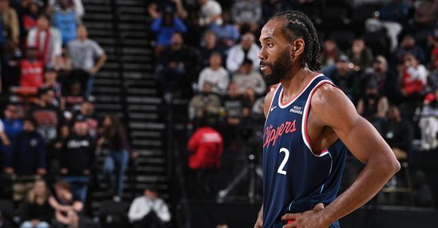 伦纳德赛后透露脚踝扭伤 能否出战背靠背比赛存疑