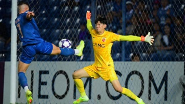 海港亚冠垫底难求一胜，淘汰赛资格前景堪忧