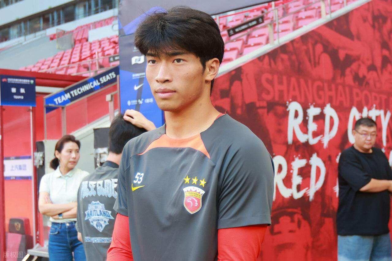 重磅！两位苏超新星入选中国U18国足集训名单，潜力无限