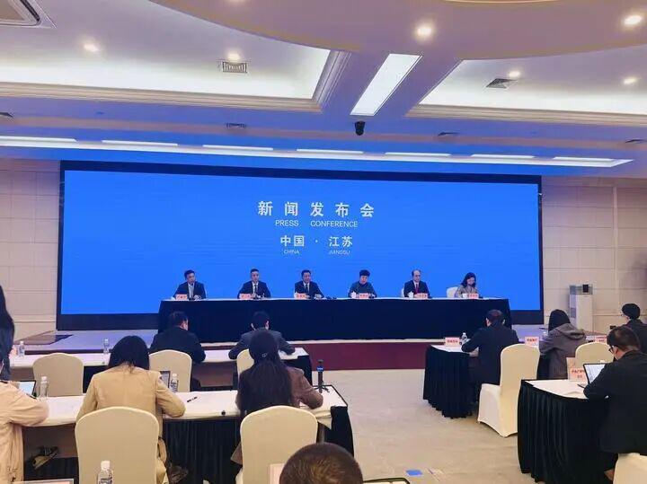 江苏省政府发文：放大“苏超”效应，推动赛事经济新发展