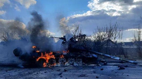 制裁风暴下的选择：中国炼油厂为何暂停进口俄罗斯原油？