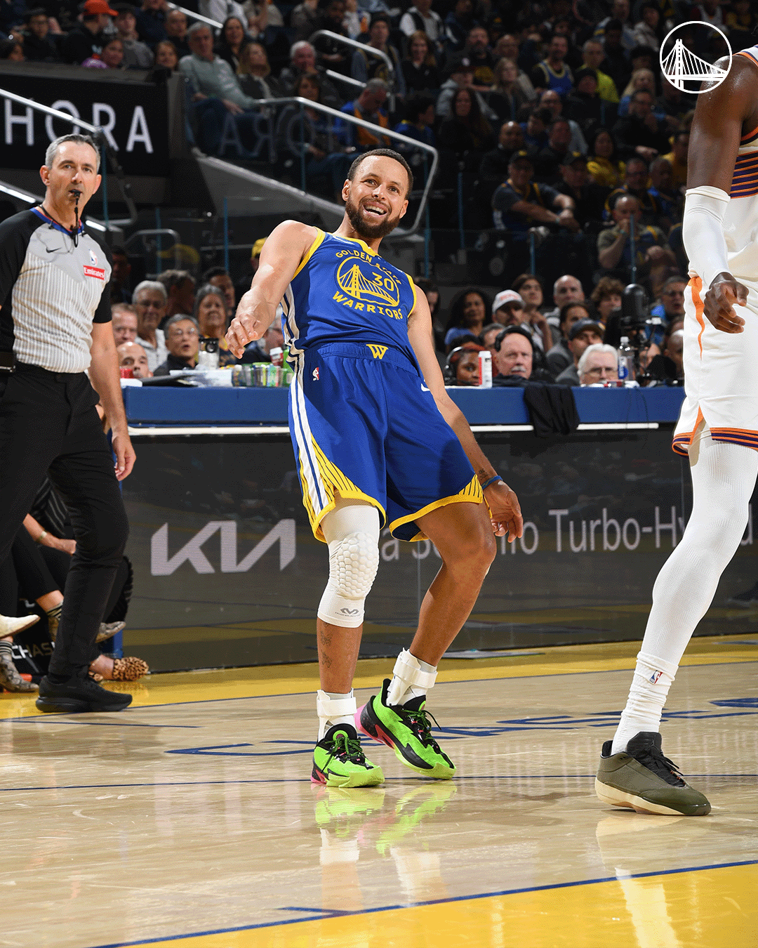 库里28分创里程碑 勇士力克太阳终结连败 布克38分难救主