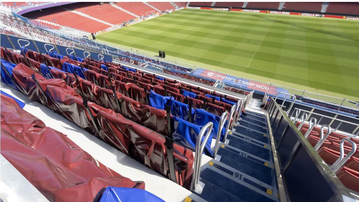 11月7日诺坎普公开训练门票售罄，球迷热情高涨