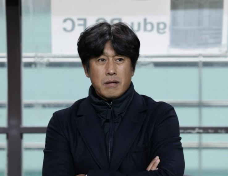 徐正源谈成都蓉城亚冠首秀：困难重重但全力争取晋级