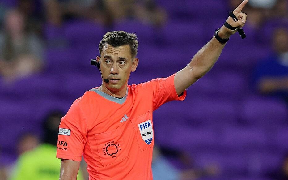 巴黎人报：法甲本周末两场焦点战将启用裁判视角摄像头