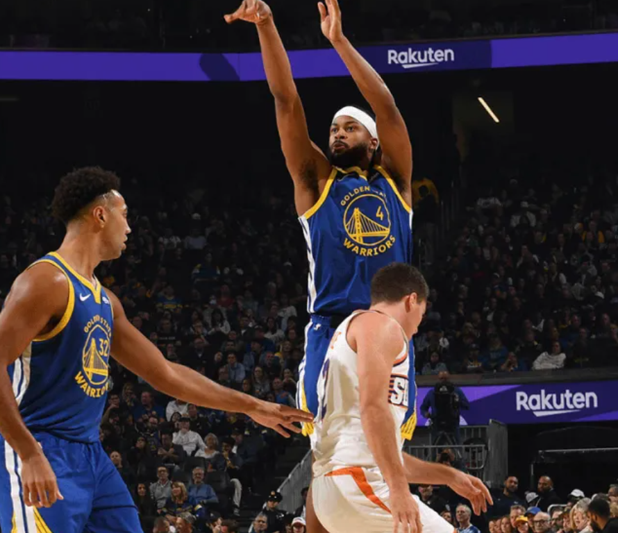 勇士118-107力克太阳：穆迪爆发成亮点，库里末节浪投引忧，巴特勒伤退成隐患