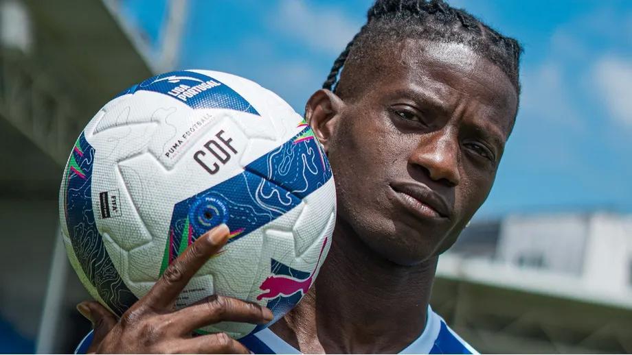 时隔579天重返赛场！原巴萨梯队球员埃德加-耶复出首战打满全场