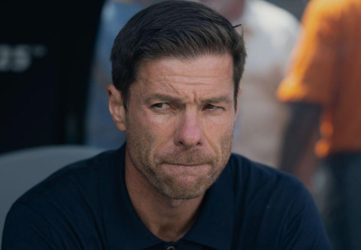 43岁阿隆索执教皇马遇挫：4次关键战仅1胜，两战利物浦惨吞0-5