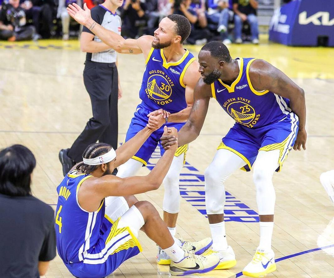 勇士118-107太阳终结连败，穆迪成头号功臣，科尔战术调整奏效