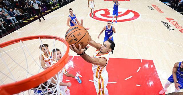 里萨谢21分班凯罗22+11+8 老鹰力克魔术迎常规赛胜利