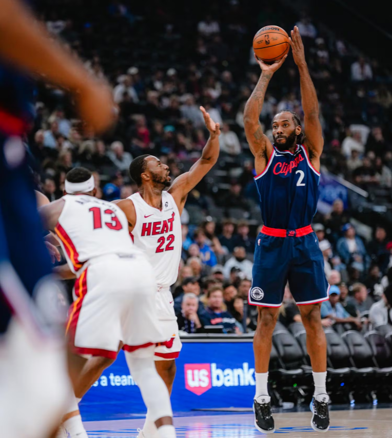 快船VS雷霆前瞻：快船伤兵满营，雷霆未尝败绩谁能胜出？