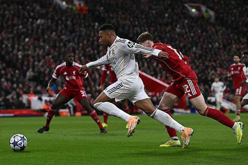 欧冠焦点战：利物浦1-0力克皇马 麦卡利斯特头槌制胜