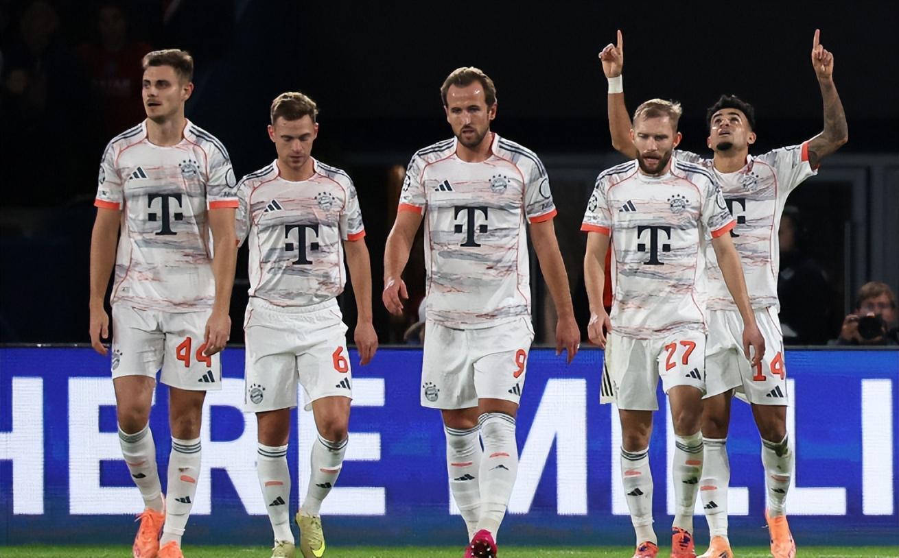 欧冠焦点战：拜仁2-1力克大巴黎，迪亚斯双响后染红，豪取16连胜