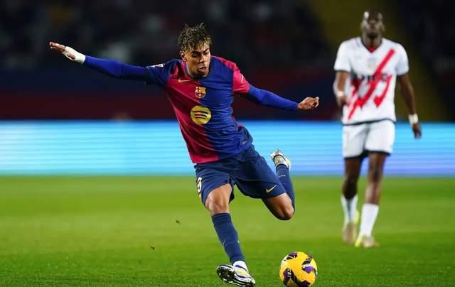 欧冠前瞻：布鲁日VS巴萨，亚马尔复出能否助巴萨破局？