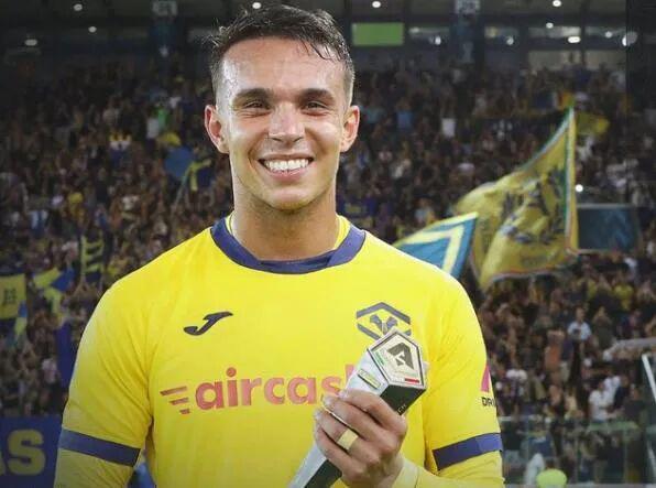 斯基拉丨米兰关注维罗纳21岁前锋