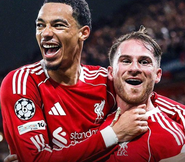 皇马欧冠爆冷负利物浦：阿隆索变阵遭质疑，21岁新星枯坐板凳