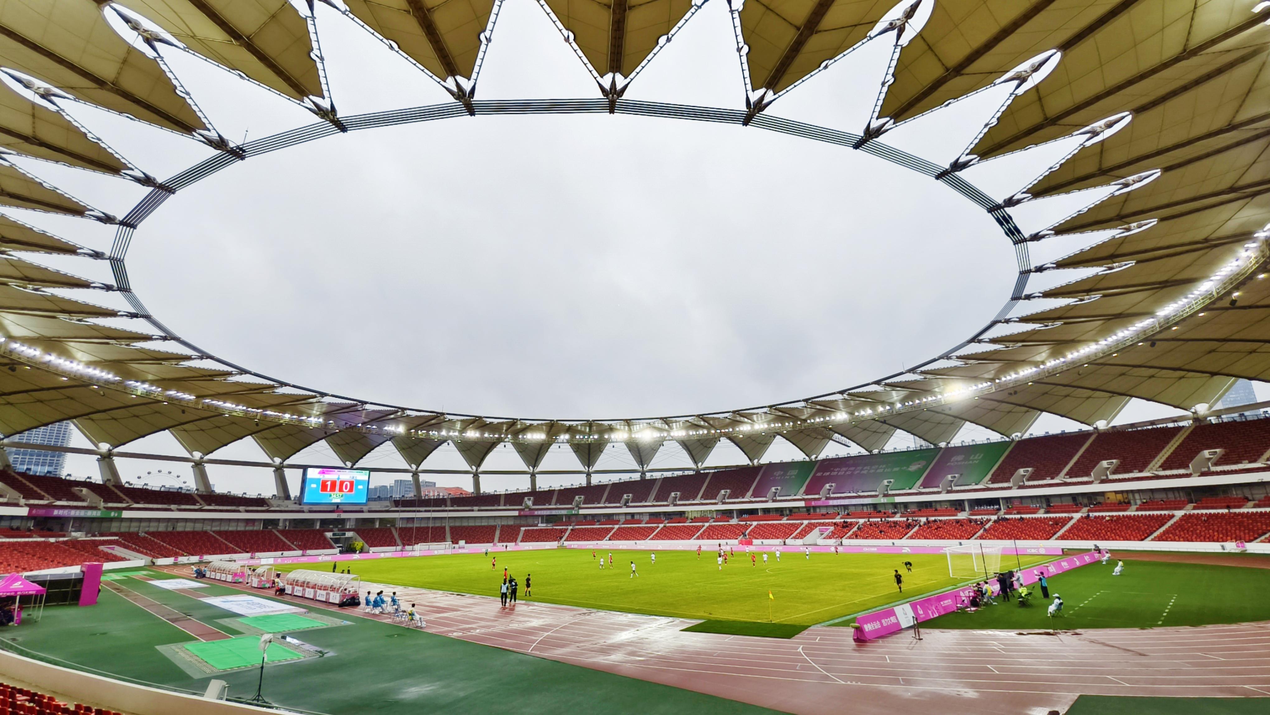 十五运女足揭幕战：广东队5-0大胜内蒙古，佛山小将梁金艳破门