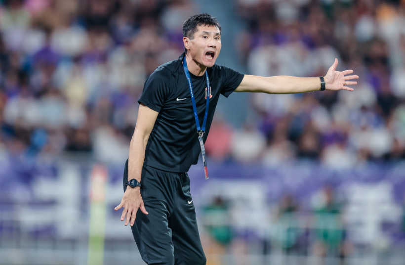 国足选帅陷入僵局：本土主帅4选1，李霄鹏成焦点，足协遭质疑