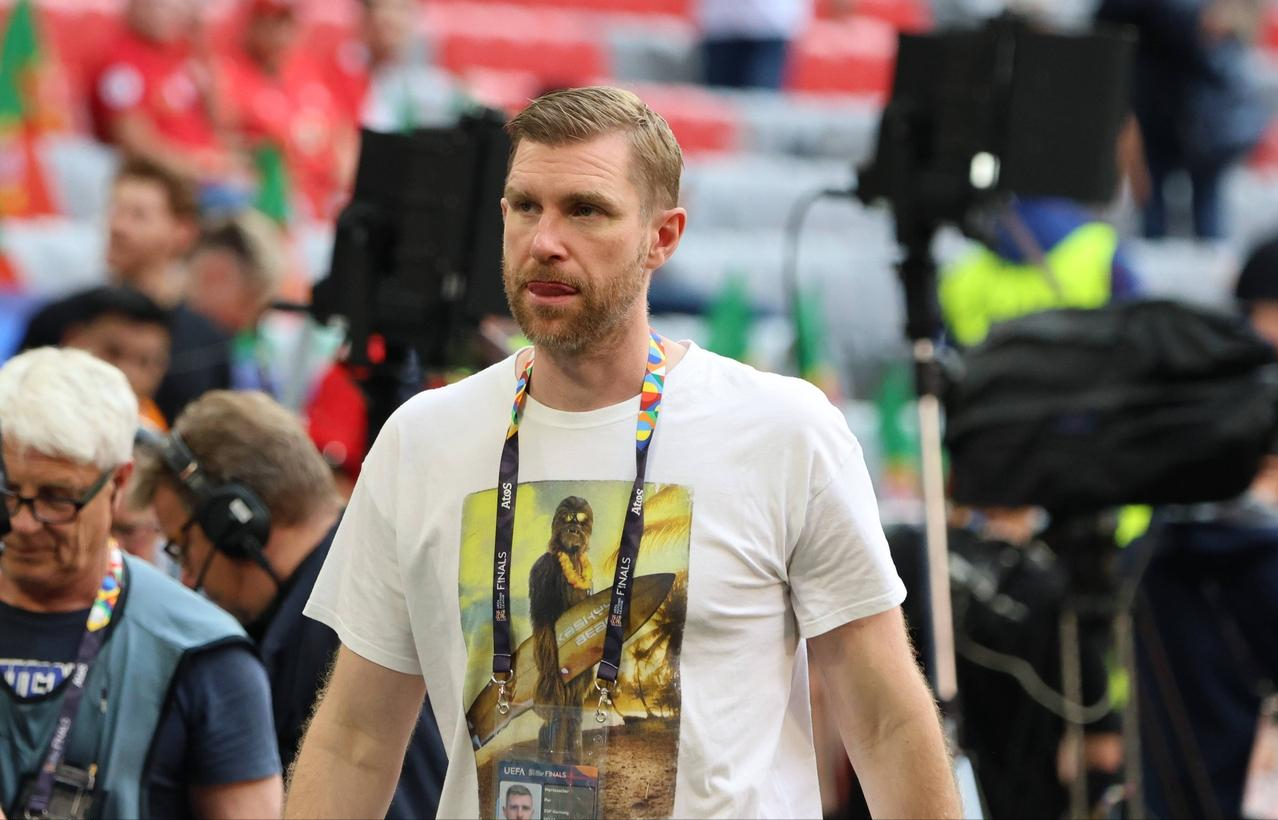 中足联官宣：阿森纳世界杯冠军名宿来华指导青训