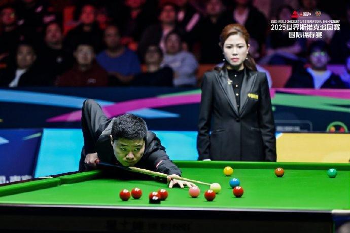 斯诺克国锦赛：丁俊晖2-6负于墨菲，16强止步卫冕梦碎