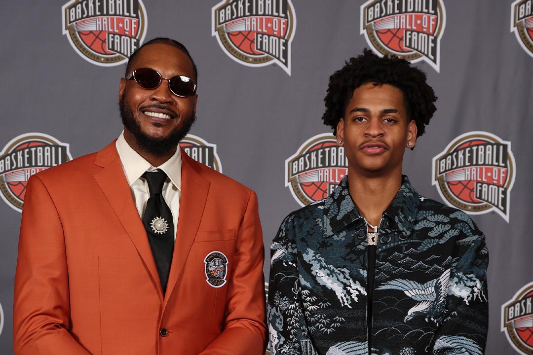 基杨·安东尼NCAA首秀惊艳！15+3+3数据力压布朗尼