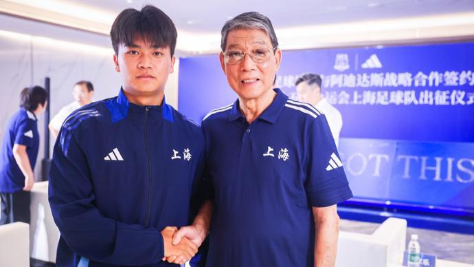 蒯纪闻双响救主！上海U20全运队惊险晋级八强，徐根宝率队争锋