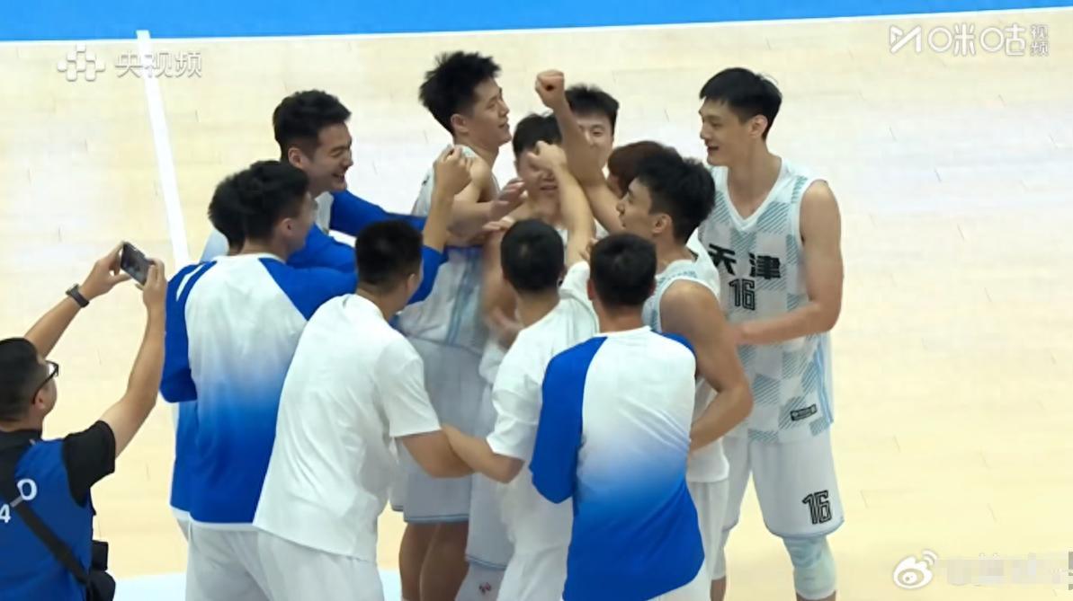 全运会惊现冷门！北京队弃用中锋打五小遭天津逆转，许利民遭质疑