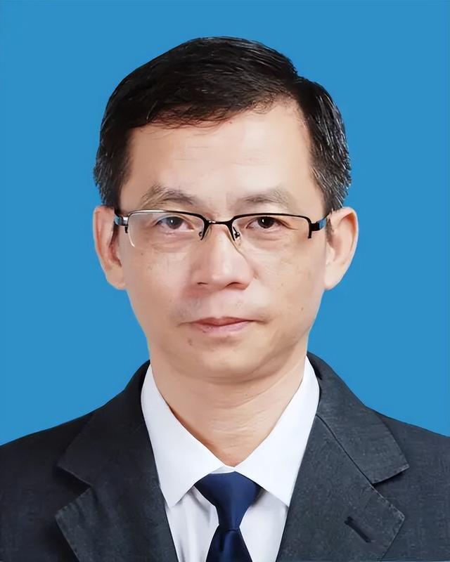 福建泰宁县委常委饶秀健获市委提拔，最新职务动态公布