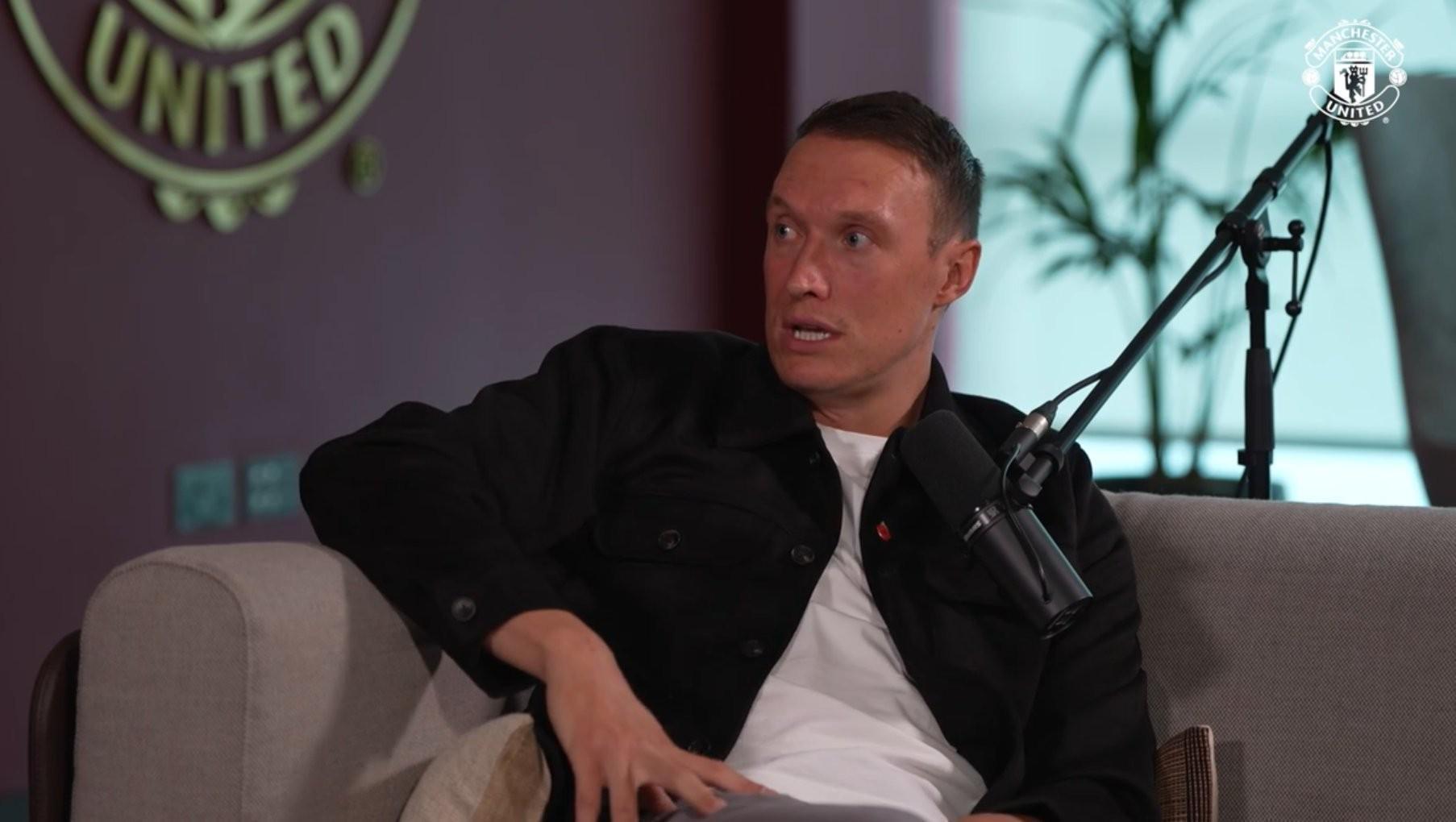 琼斯评利马康复进展：需耐心；盛赞卢克·肖比赛阅读能力