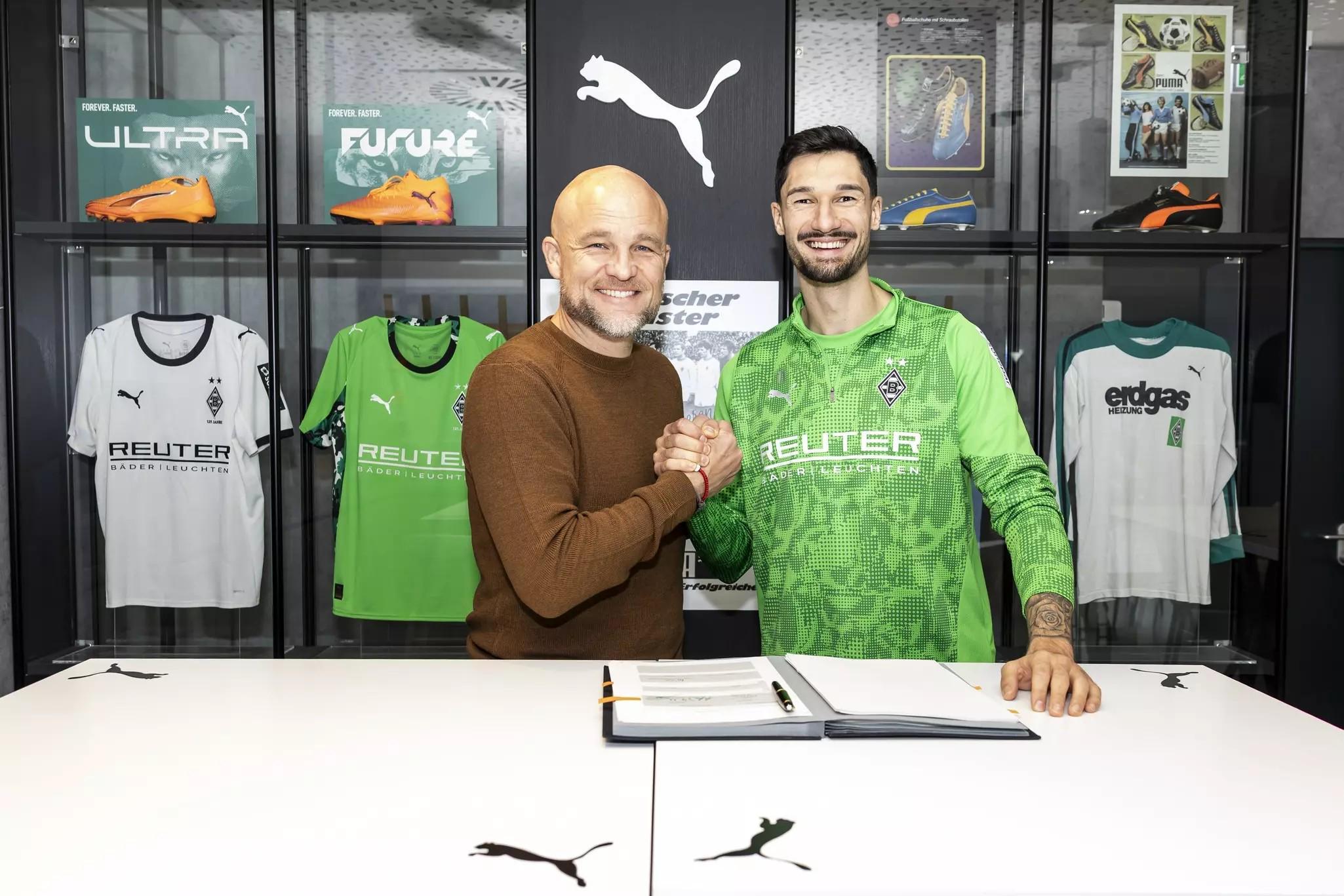 门兴官宣：队长克莱因丁斯特续约至2029年