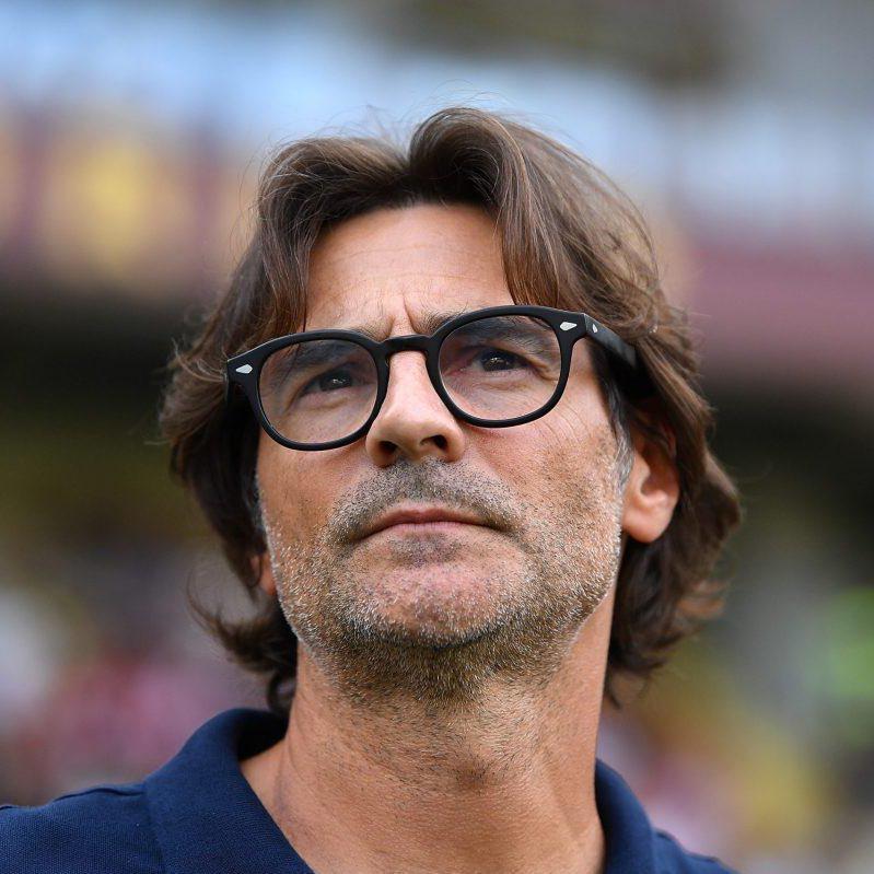 罗马诺确认：瓦诺利签约佛罗伦萨至2026年，含1年续约选项