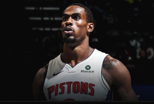 NBA新魔兽崛起！杜伦22岁前3次20+20，比肩奥尼尔霍华德