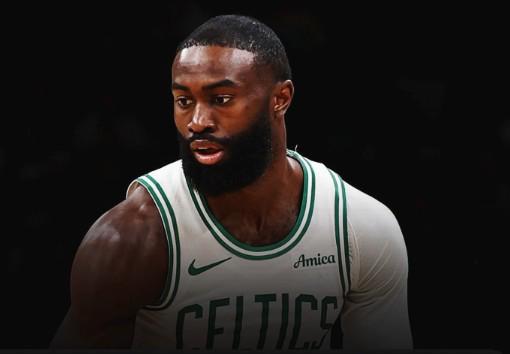 杰伦-布朗25分53秒狂轰35+5+5 绿军队史首人&NBA历史第三快