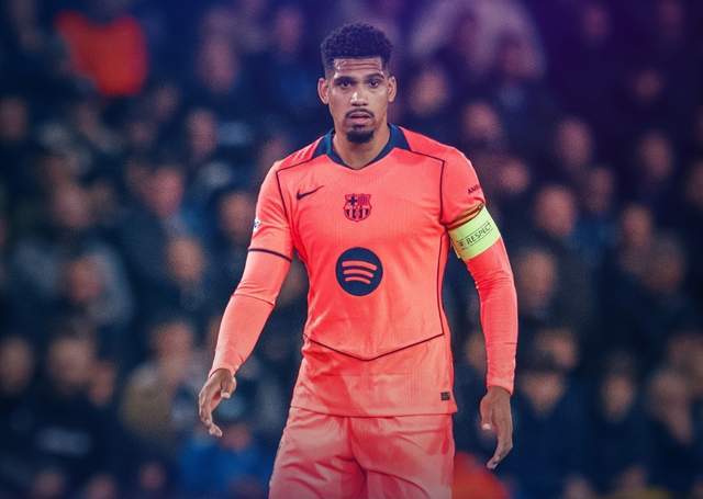 欧冠4战丢7球！亨利痛批巴萨防守漏洞：如此表现难夺欧冠