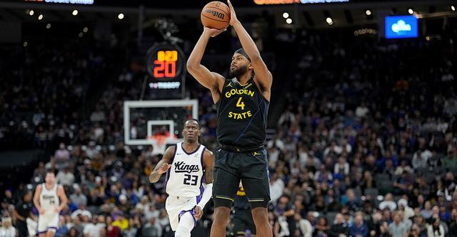 科尔盛赞穆迪：投篮节奏精准，防守端表现抢眼